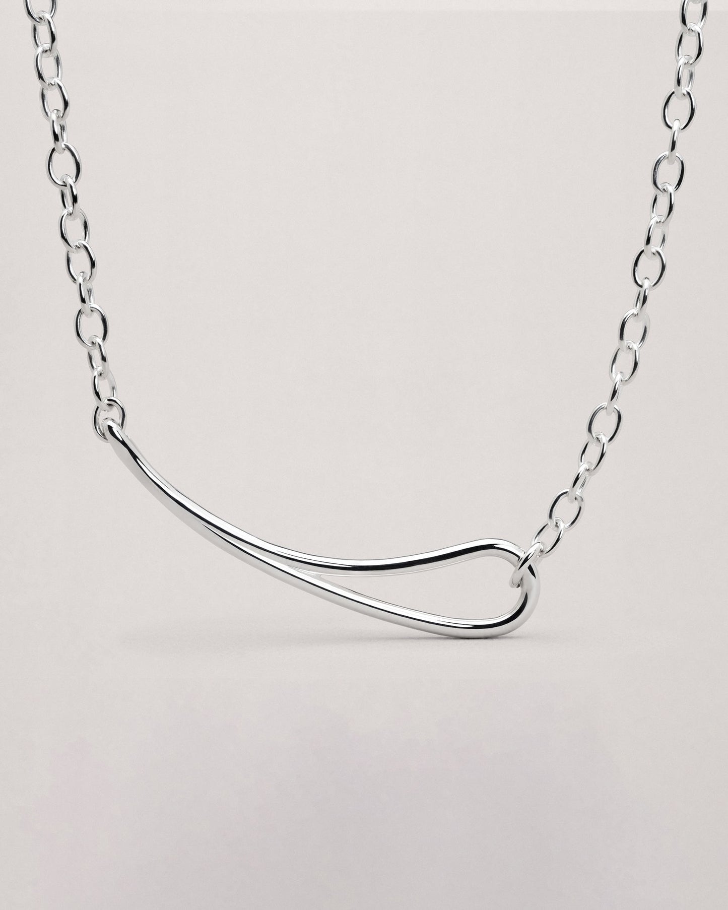 HEPBURN NECKLACE